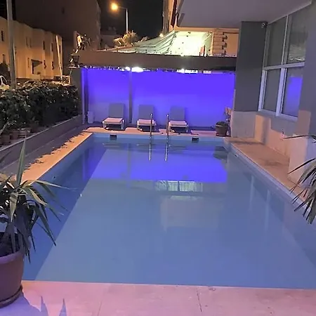 فندق Vesta 3*
